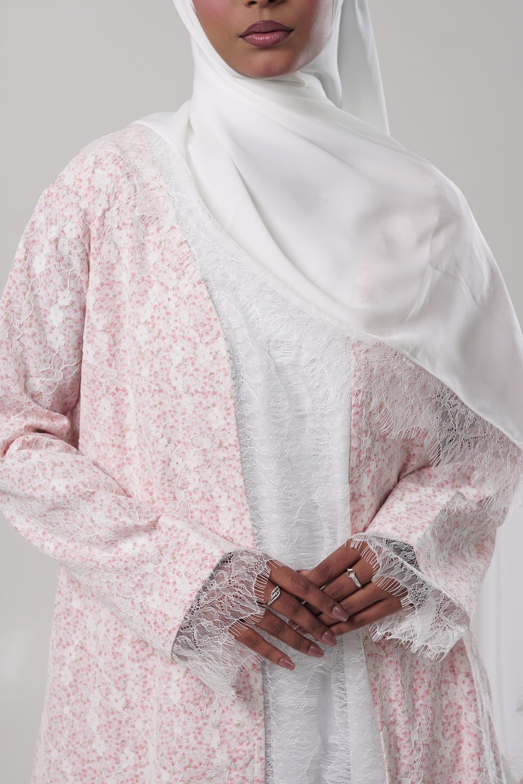 Leen — Pink Printed Chantilly Abaya