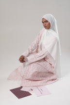 Leen — Pink Printed Chantilly Abaya