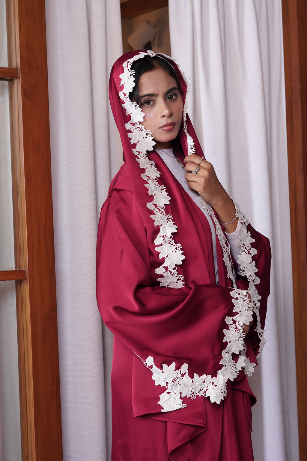 Daanah — Burgundy Satin Lace Abaya