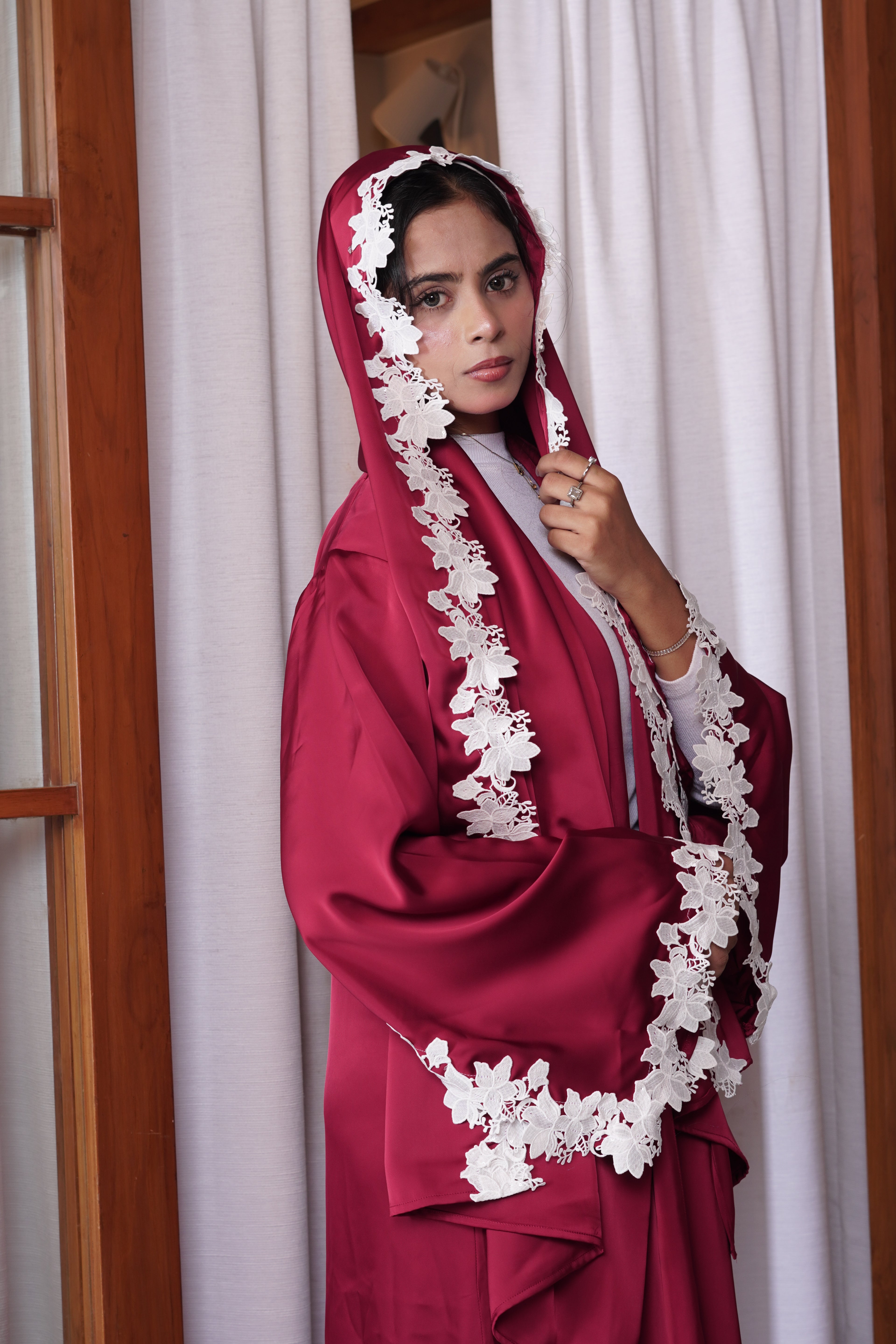 Daanah — Burgundy Satin Lace Abaya